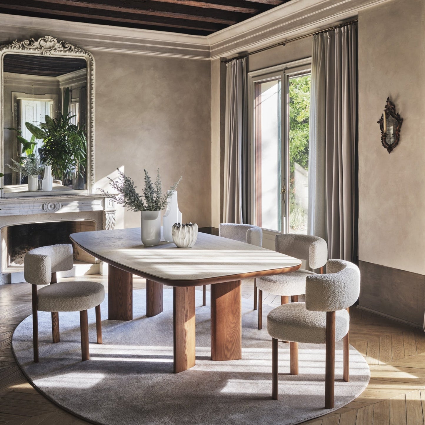 Glen spisestuestol med treben, Nyhet