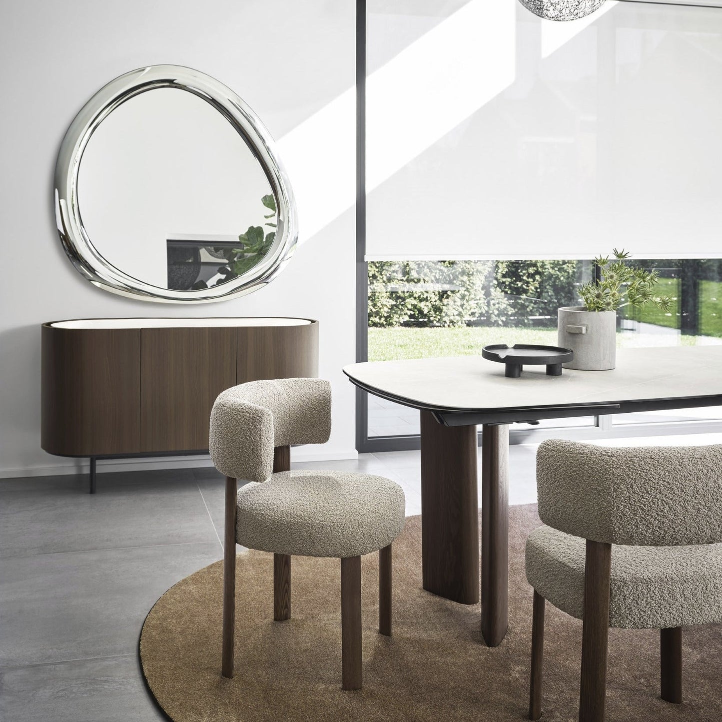 Glen spisestuestol med treben, Nyhet