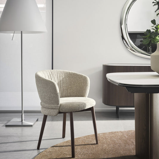 Vanilla spisestuestol med treben, Nyhet