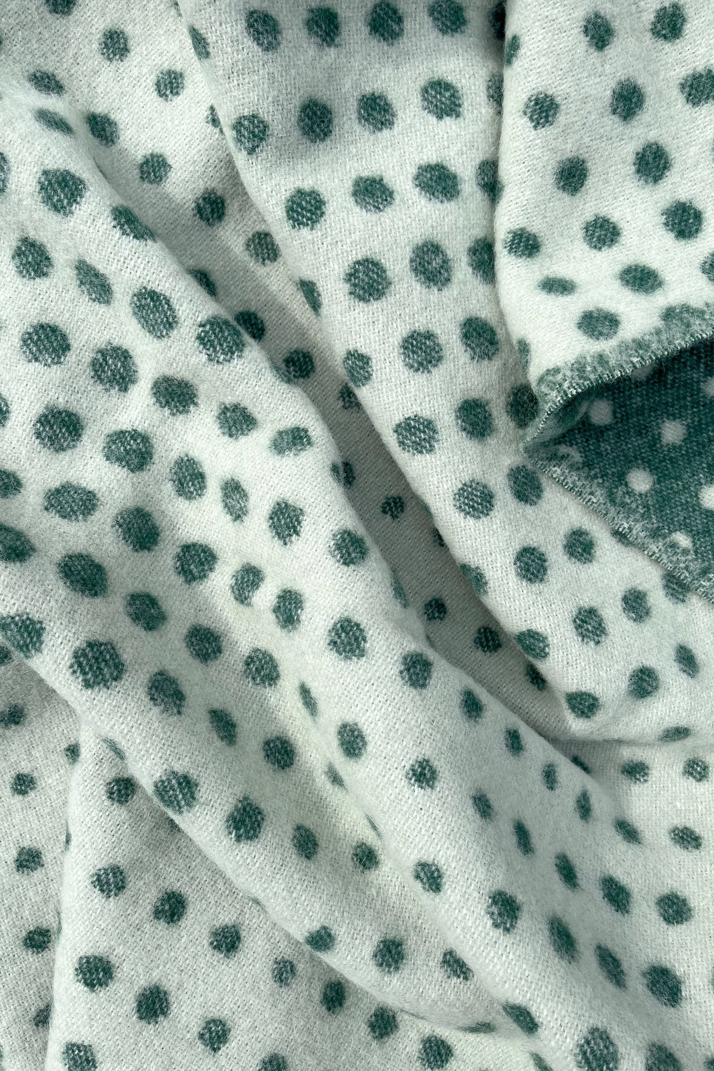 Moooi Blooming Seadragon Ullpledd_Sage forrest