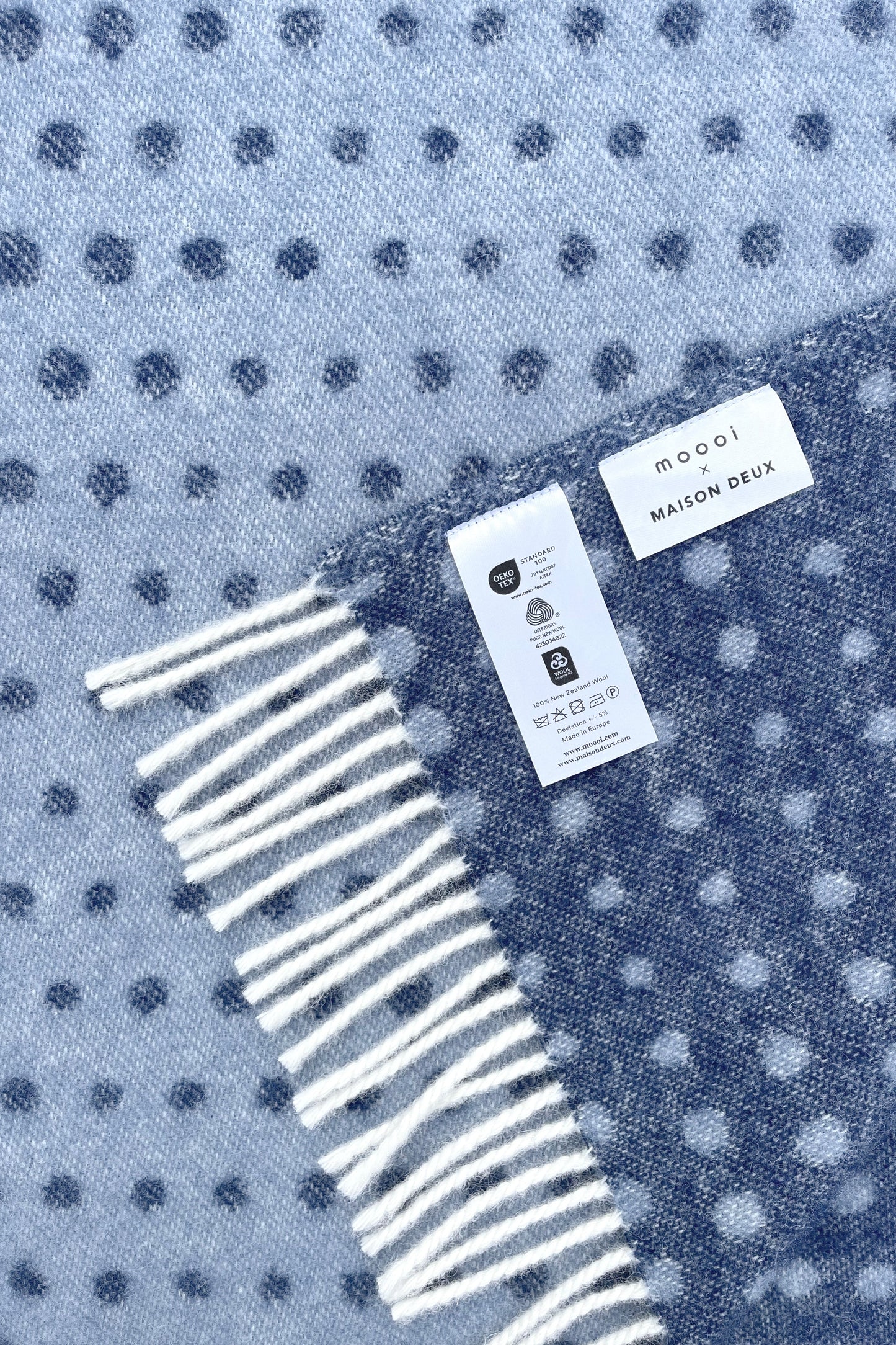 Moooi Blooming Seadragon Ullpledd_Denim Navy