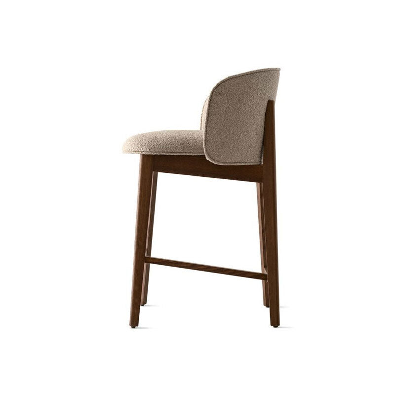 Abrey Barstol med treben