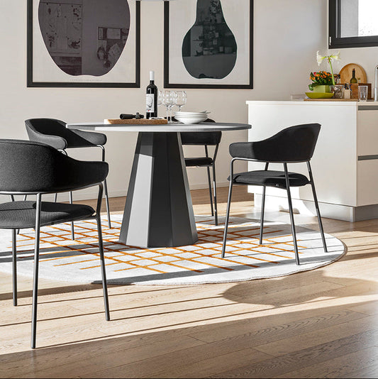 Signorina spisestuestol med armlene