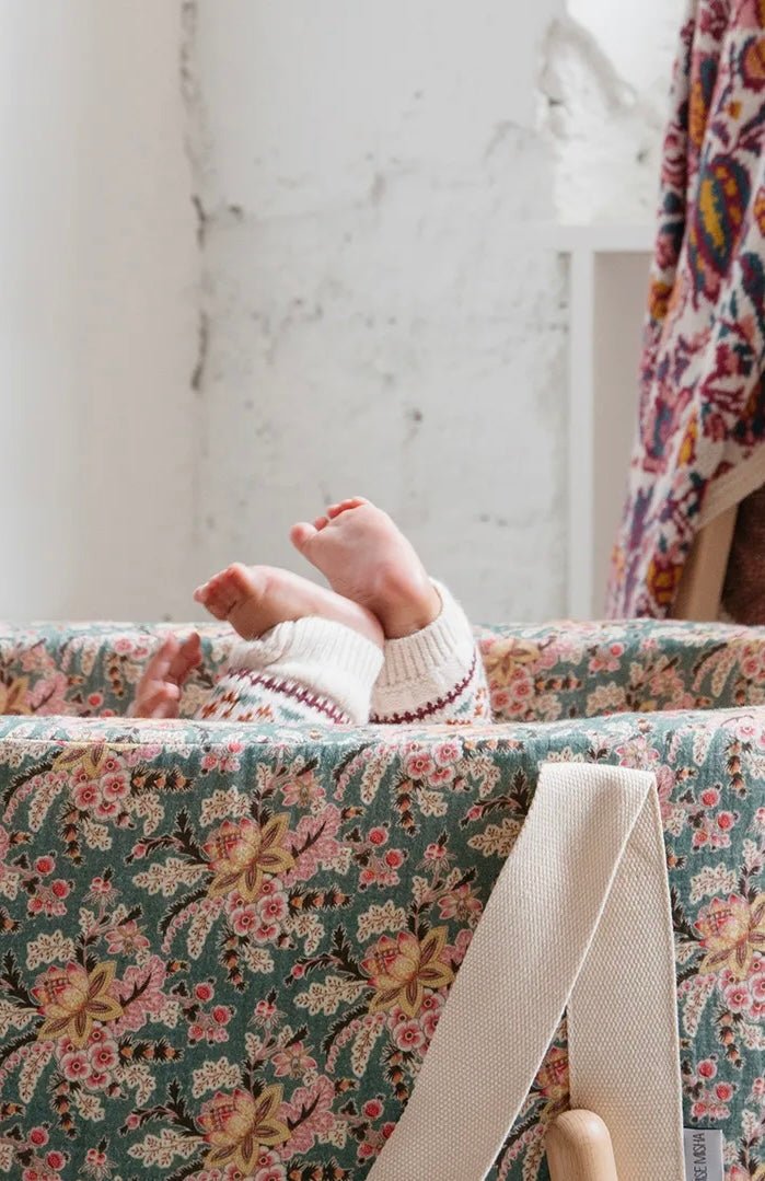 Charlie Crane KUKO Moses Basket, en del av kategorien - At Home Interiør