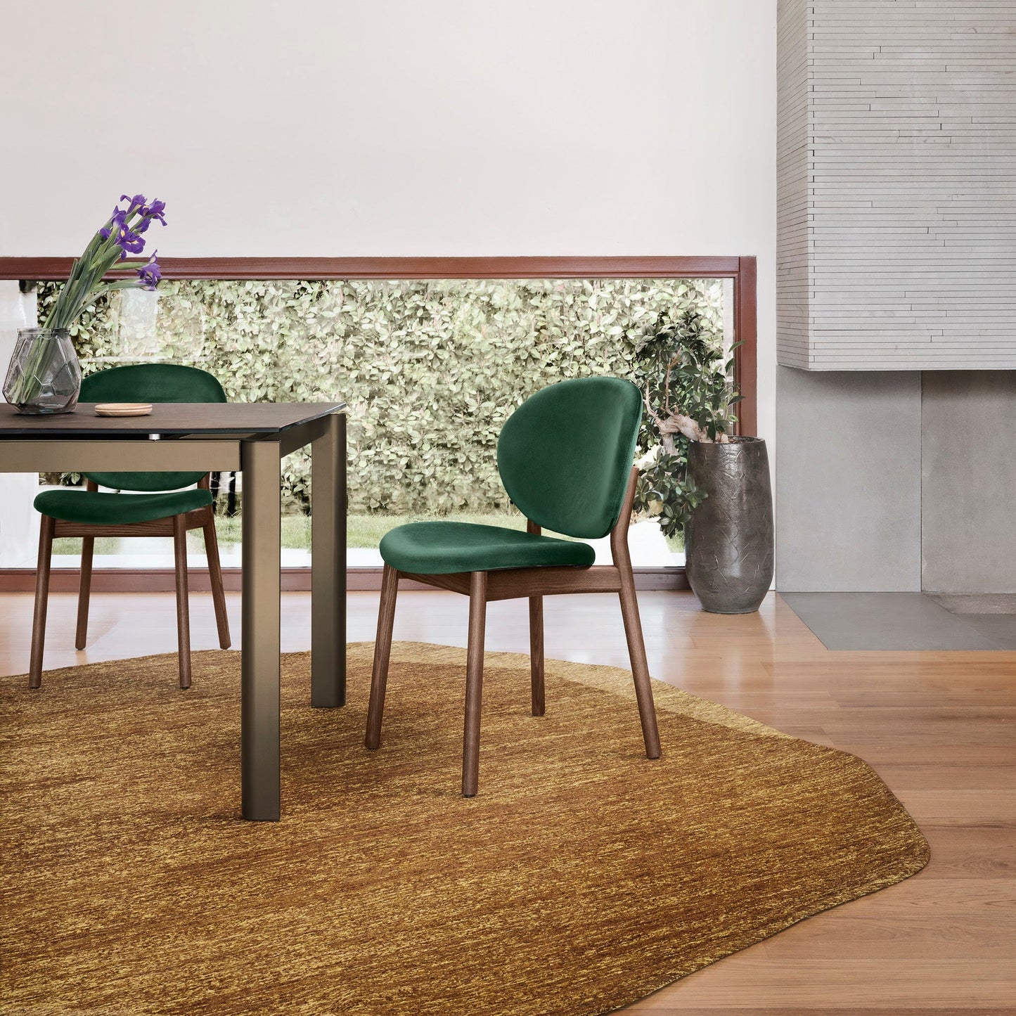 Ines spisestuestol med treben, ny