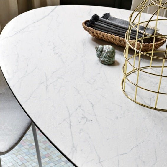 Elisse Elipse spisebord 200, en del av kategorien Spisebord - At Home Interiør