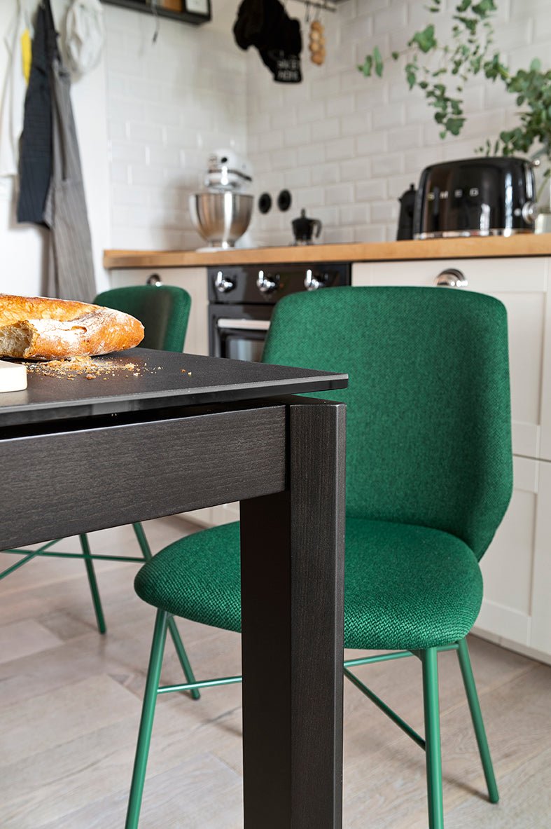 Eminence 160-310 Ceramic spisebord, en del av kategorien Spisebord - At Home Interiør