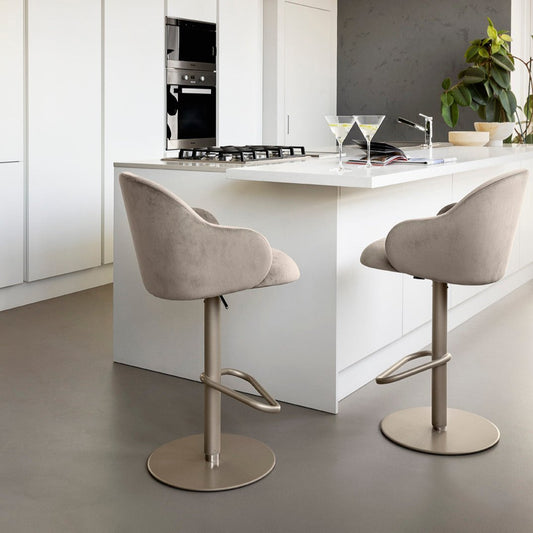 Holly Fab barstol med gaslift, en del av kategorien barkrakker - At Home Interiør