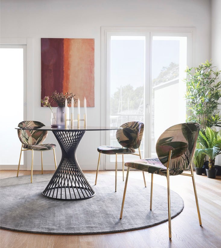 Ines spisestuestol med metallben, CS2004, en del av kategorien spisestuestol - At Home Interiør