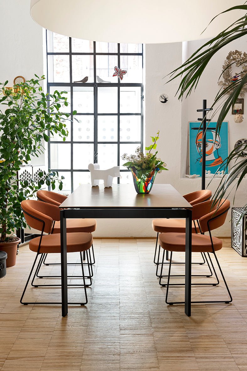 New York Spisestuestol, en del av kategorien Spisestuestol - At Home Interiør