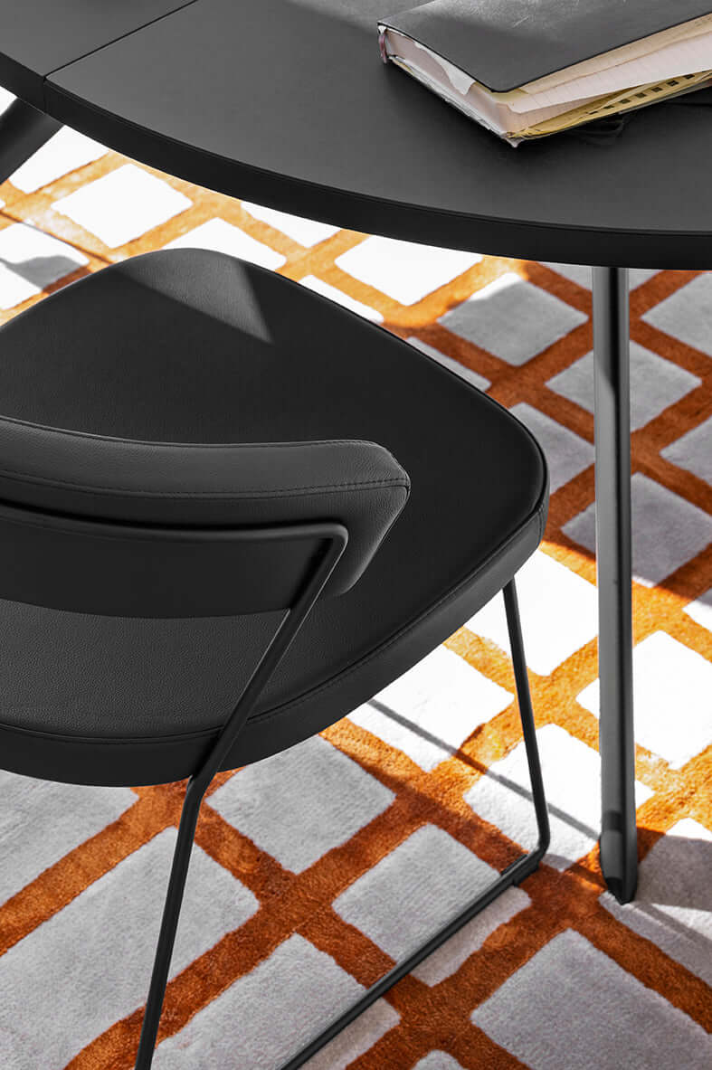 New York Spisestuestol, en del av kategorien Spisestuestol - At Home Interiør