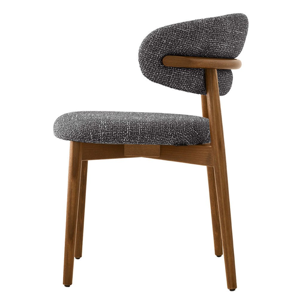 Oleandro spisestuestol med treben, Tekstil, en del av kategorien spisestuestol - At Home Interiør