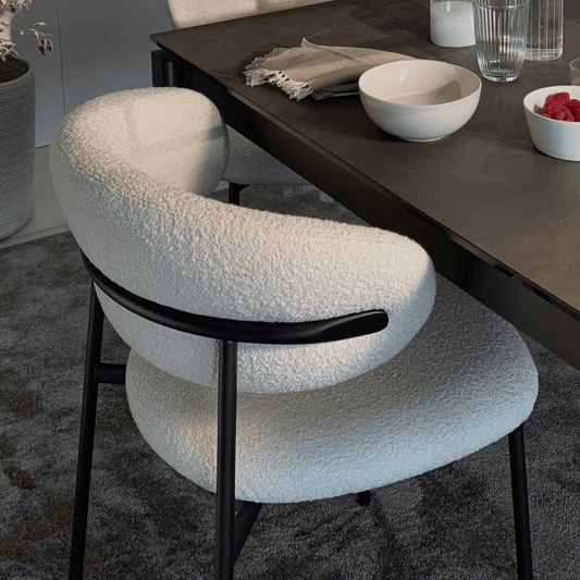 Oleandro spisestuestol metallben, en del av kategorien spisestuestol - At Home Interiør