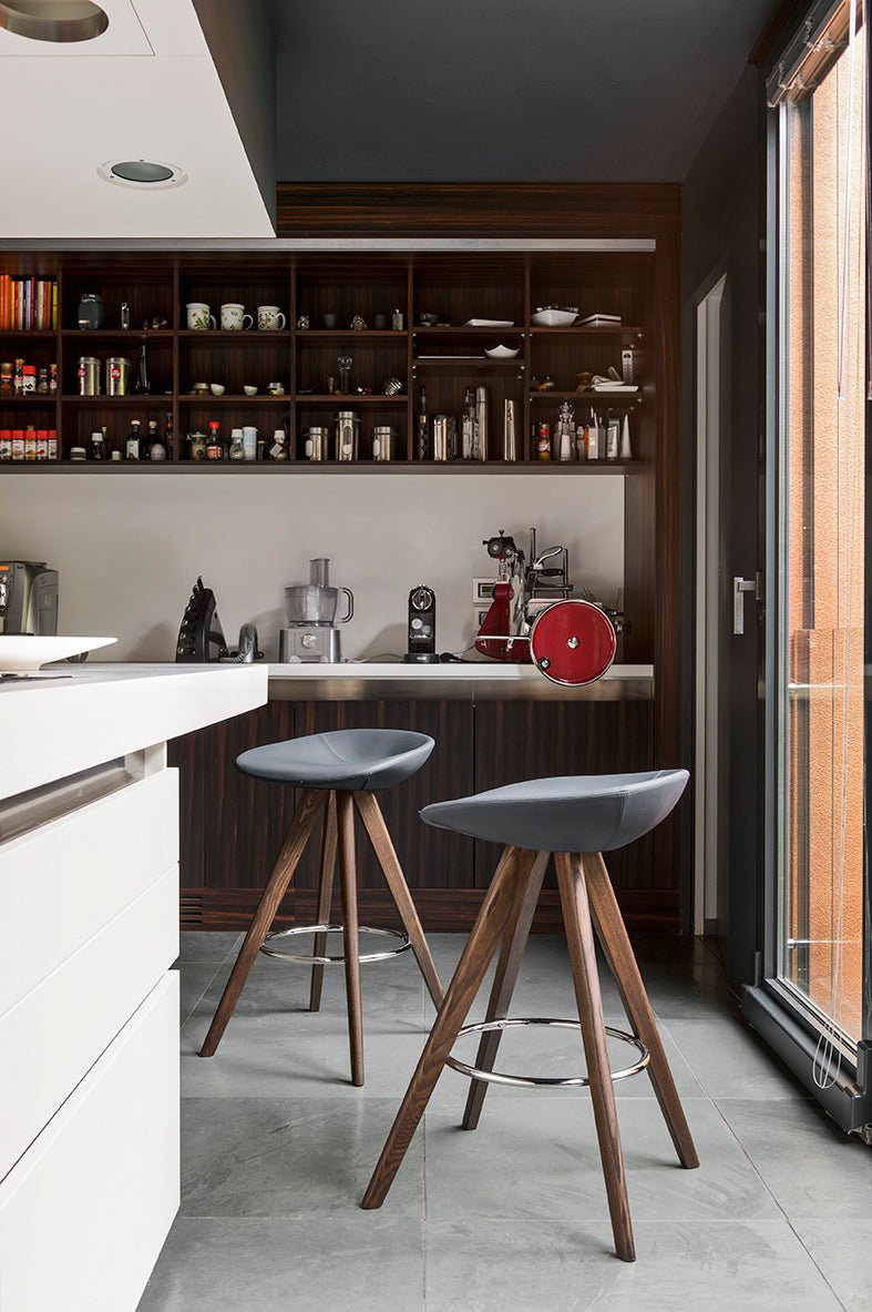 Palm barstol Wood, en del av kategorien Spisestuestol - At Home Interiør