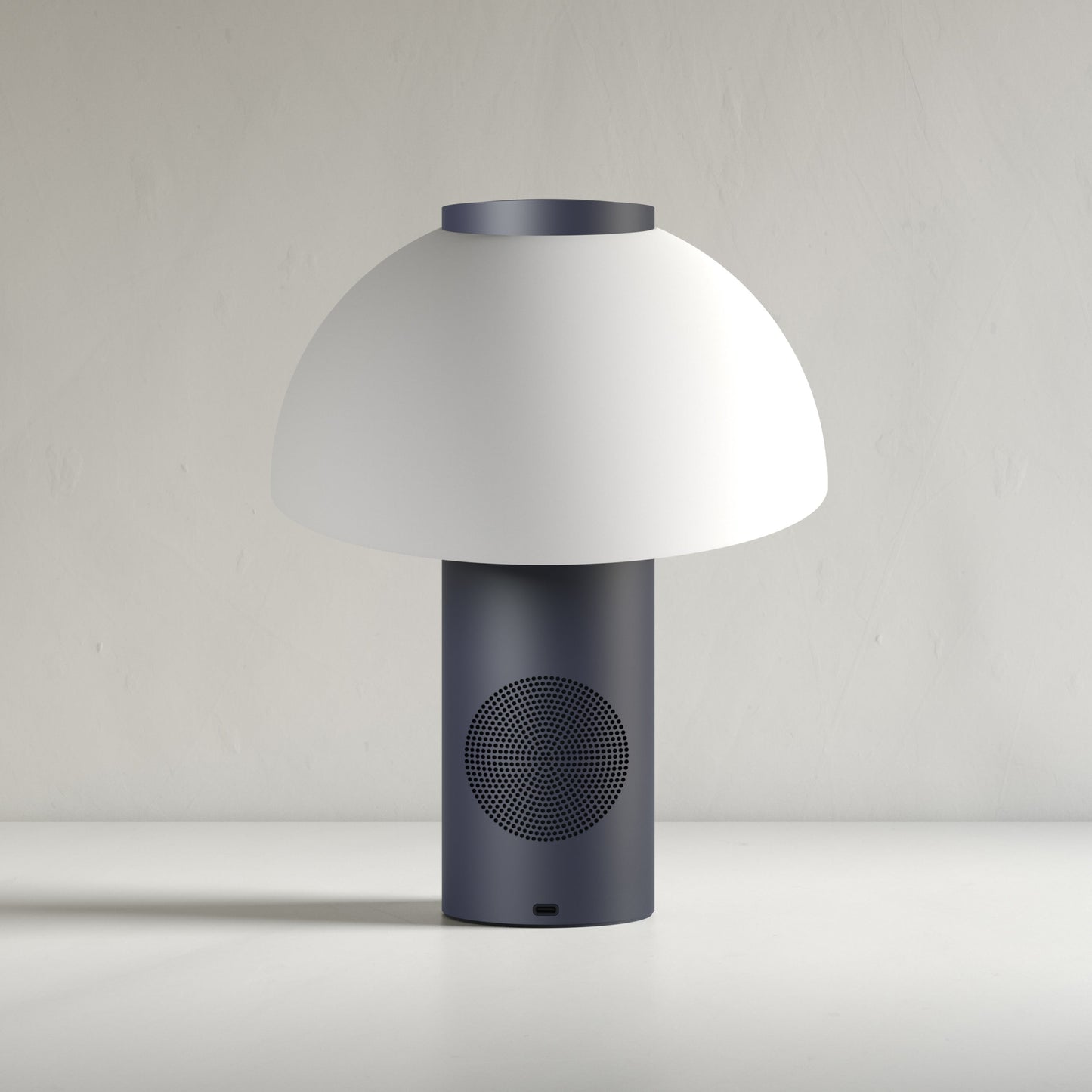 Piccolo høytaler lampe, en del av kategorien høytaler - At Home Interiør