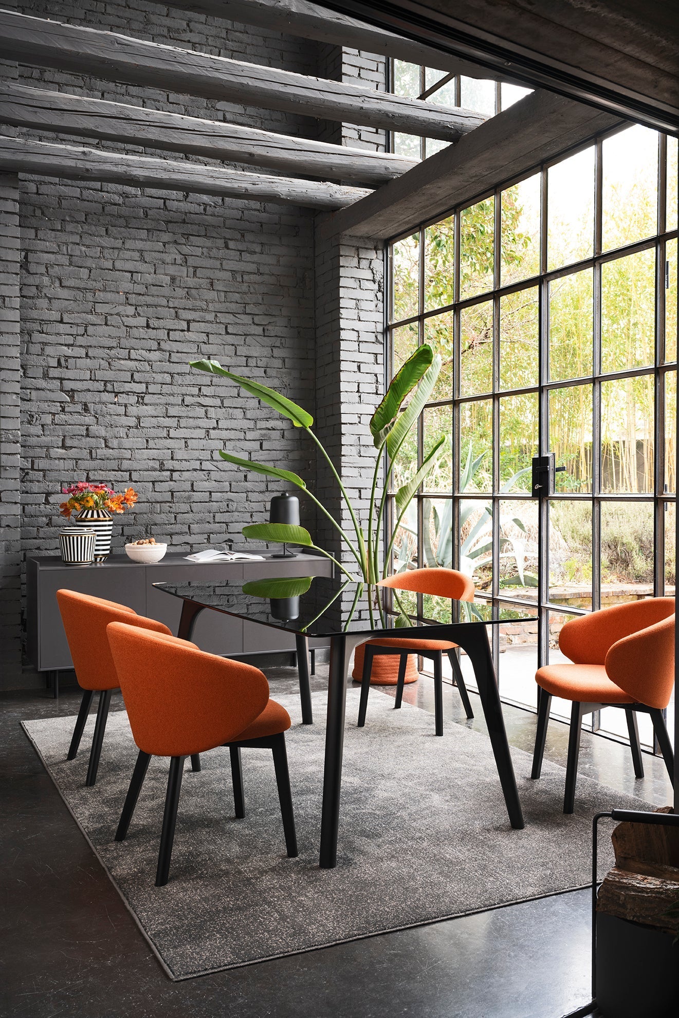 POD 160 spisebord, en del av kategorien spisebord - At Home Interiør