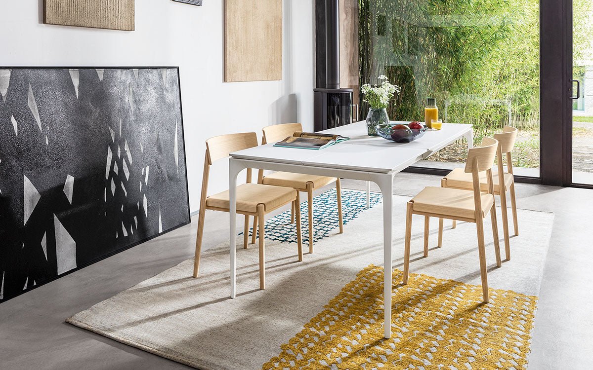 Silhouette spisebord , utrekkbart, en del av kategorien Spisebord - At Home Interiør