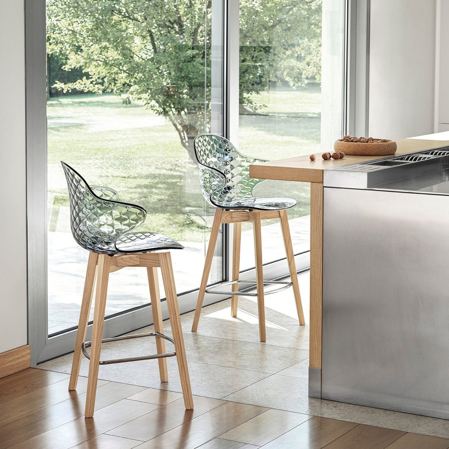 St Tropez barstol Wood, en del av kategorien barstol - At Home Interiør