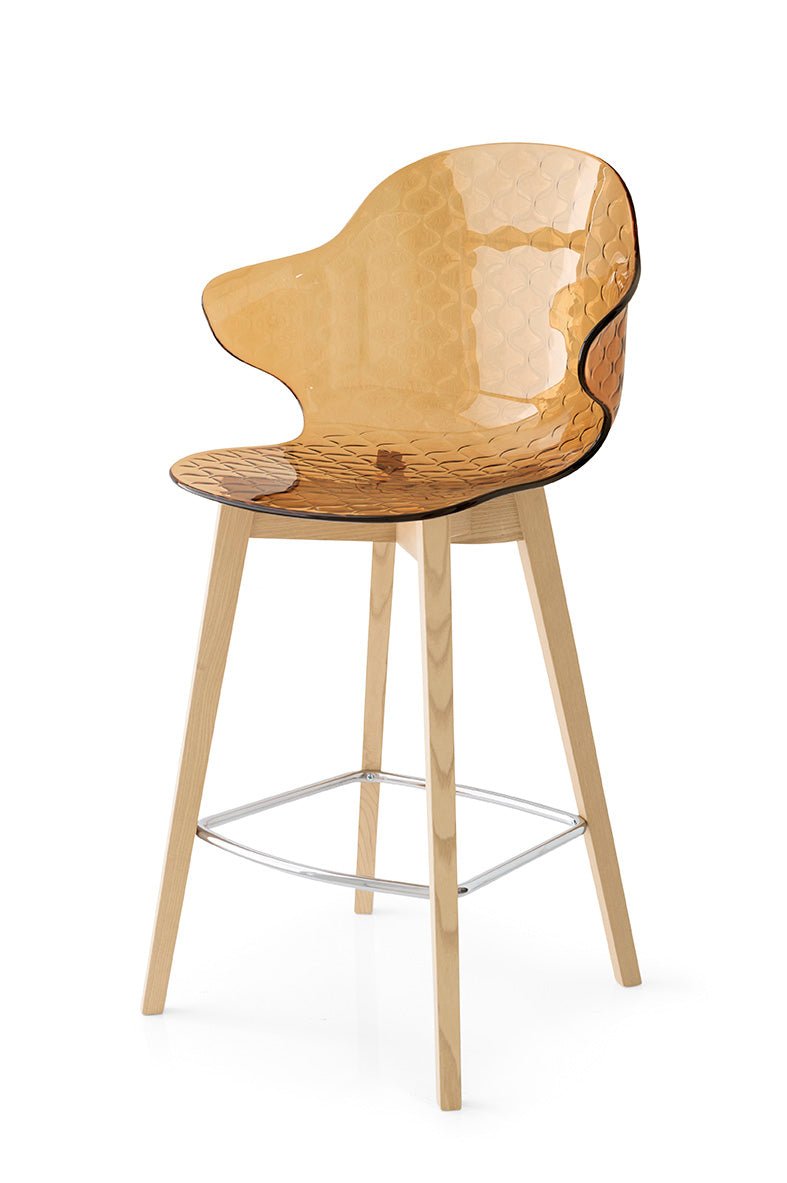 St Tropez barstol Wood, en del av kategorien barstol - At Home Interiør