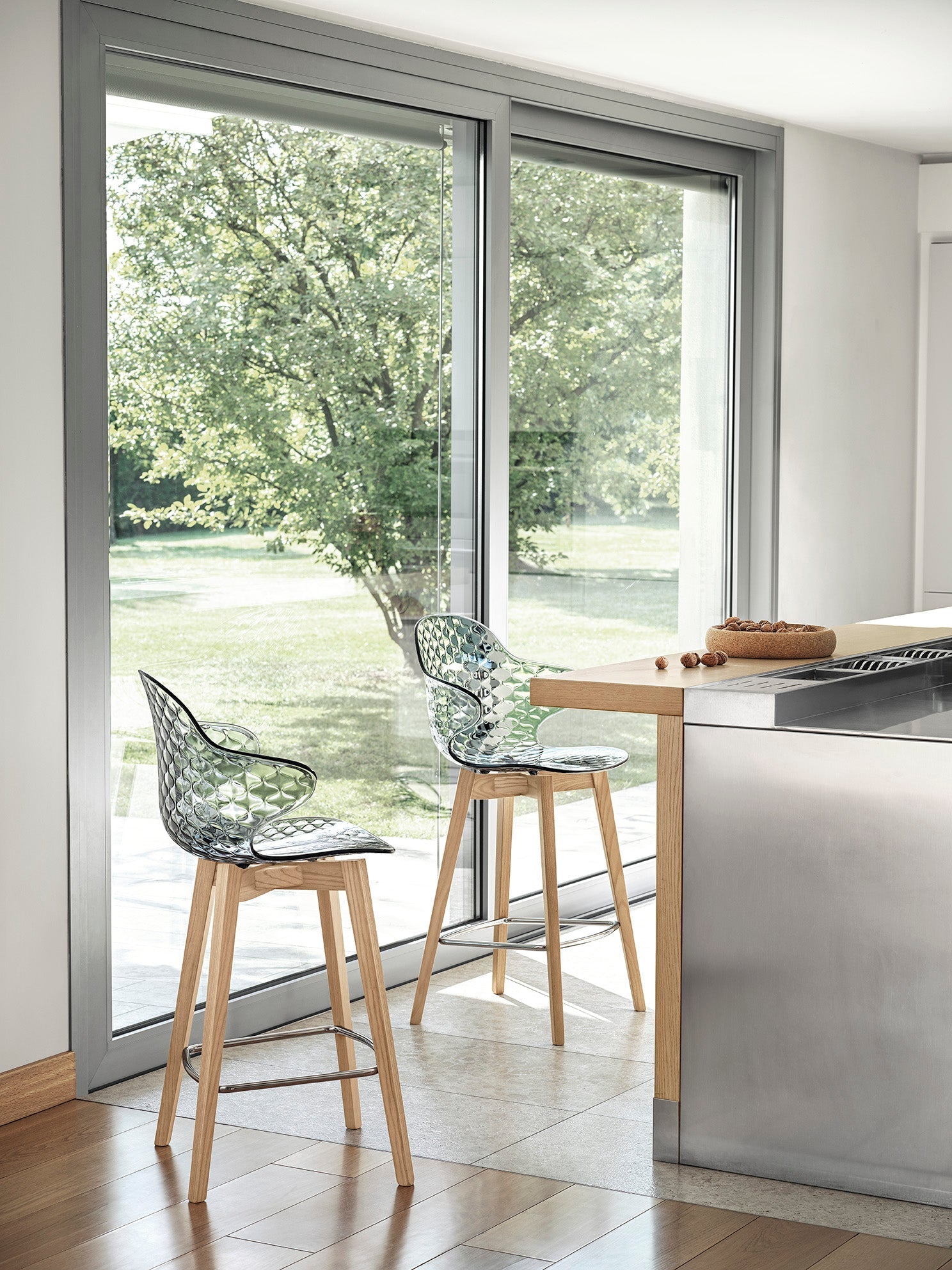 St Tropez barstol Wood, en del av kategorien barstol - At Home Interiør