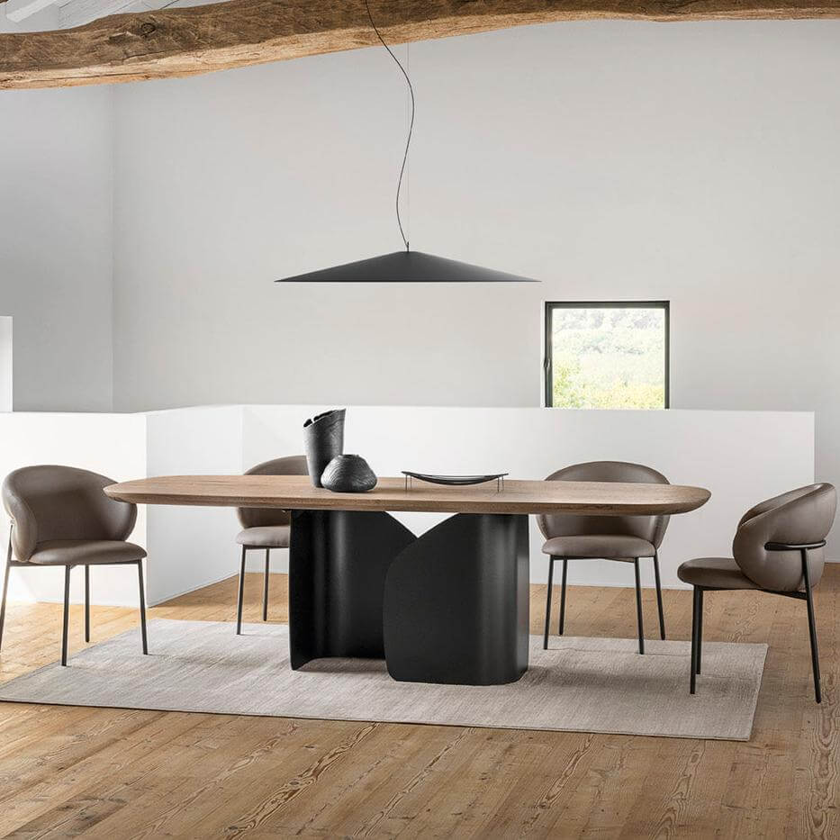 Twins spisebord i heltre Nyhet, en del av kategorien Spisebord - At Home Interiør