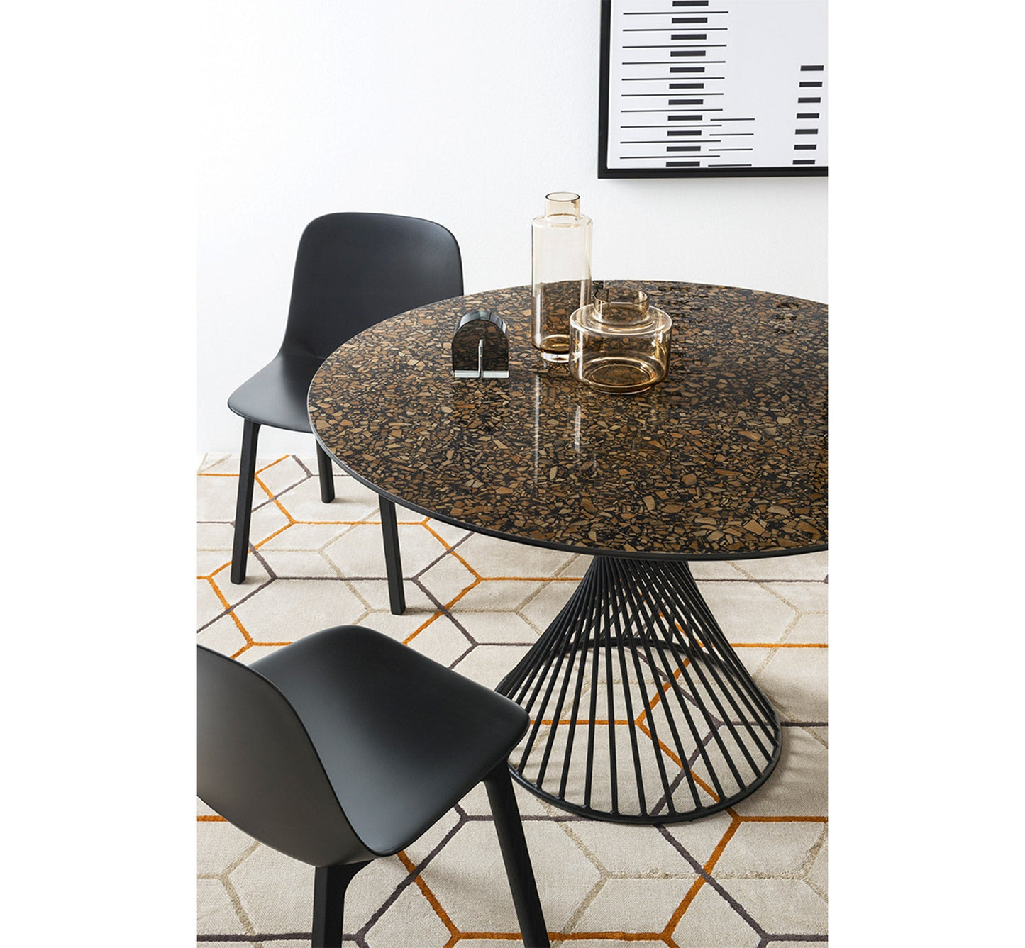 Vortex 120 Ceramic spisebord, en del av kategorien Spisebord - At Home Interiør