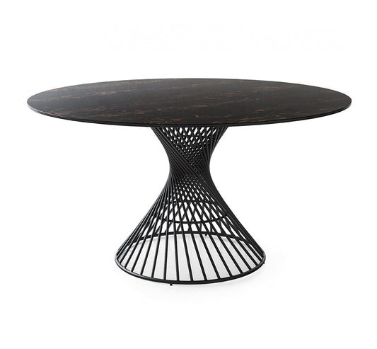 Vortex 140 Ceramic spisebord, en del av kategorien Spisebord - At Home Interiør