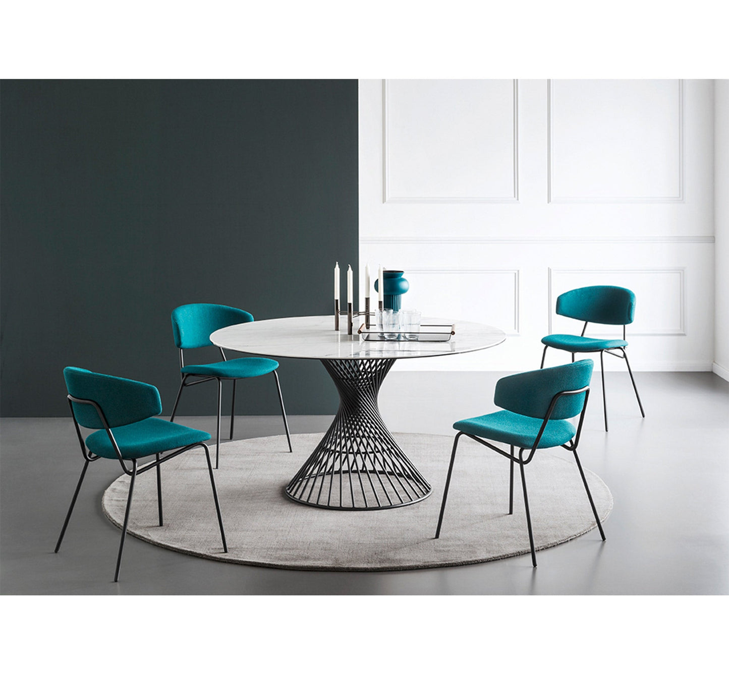 Vortex 140 Ceramic spisebord, en del av kategorien Spisebord - At Home Interiør