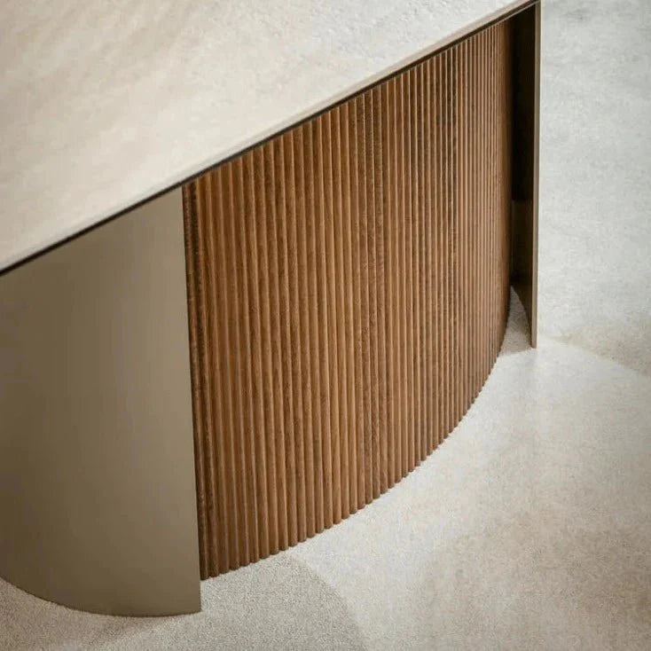 Yoroi spisebord 140/160 Valnøtt canaletto, en del av kategorien Spisebord - At Home Interiør