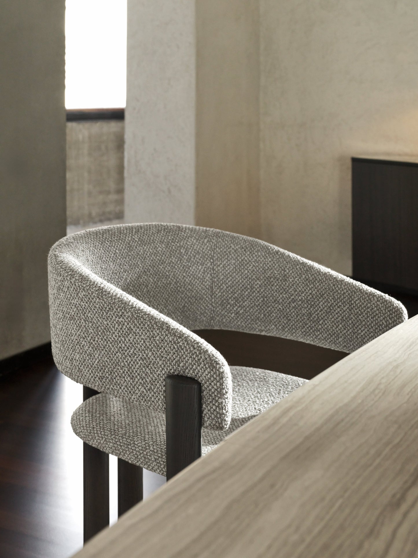 Biarittz spisebord marmor